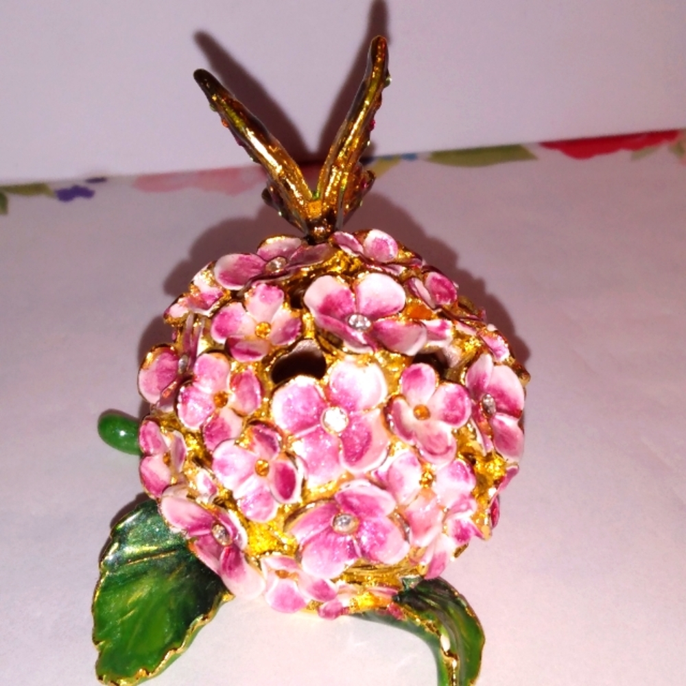 Hydrangea Jeweled Trinket Box.